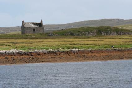 Dilapidated house in Lewis - by "Blues"