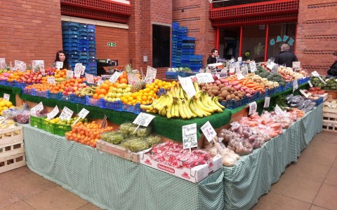 fruit and veg stall