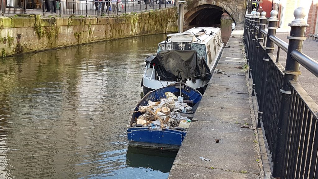 narrowboat